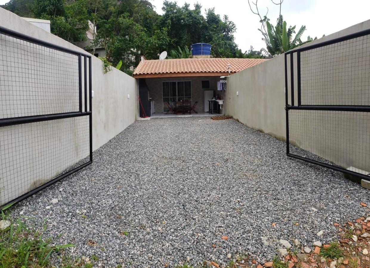 Chales Brisas Da Enseada Ubatuba Exterior foto